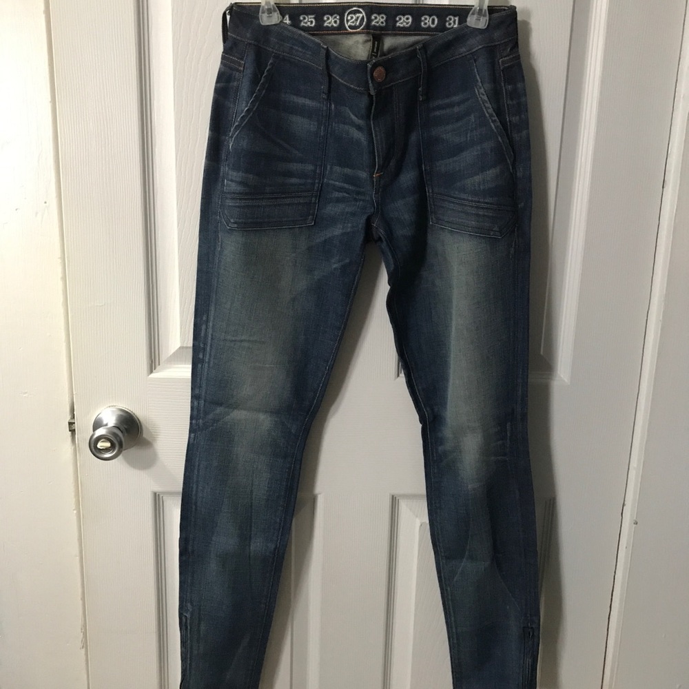 NWOT Earnest Sewn Harlan Zip Denim